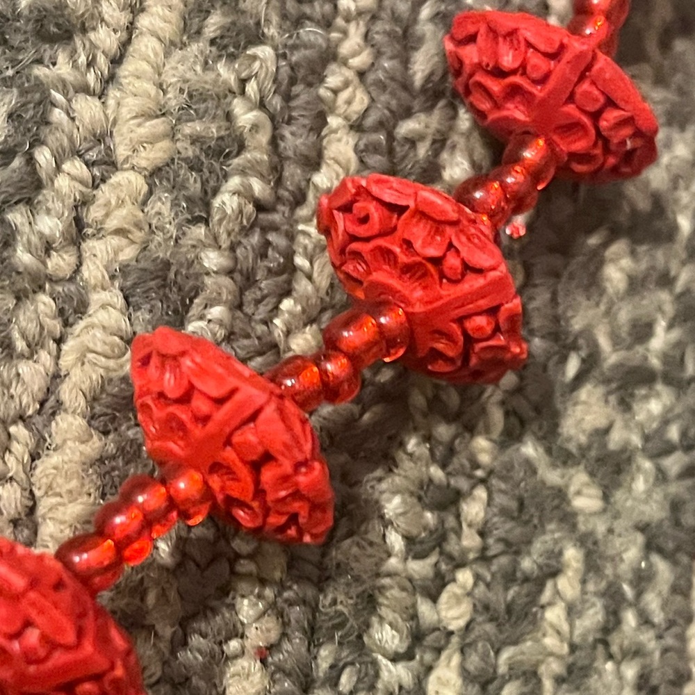 Vibrant Red Beaded Craft String - Picture 4 of 6